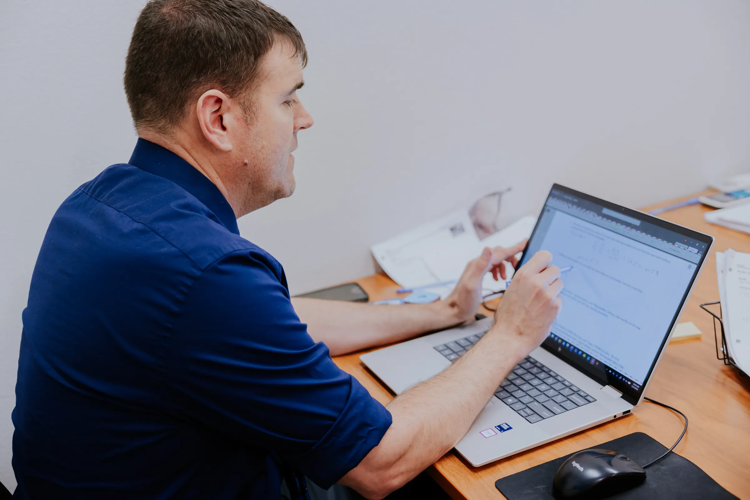 Student learning online